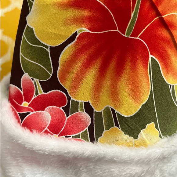 Santa Hat Hawaiian fabric Handmade 12 1/2” opening - Picture 2 of 4